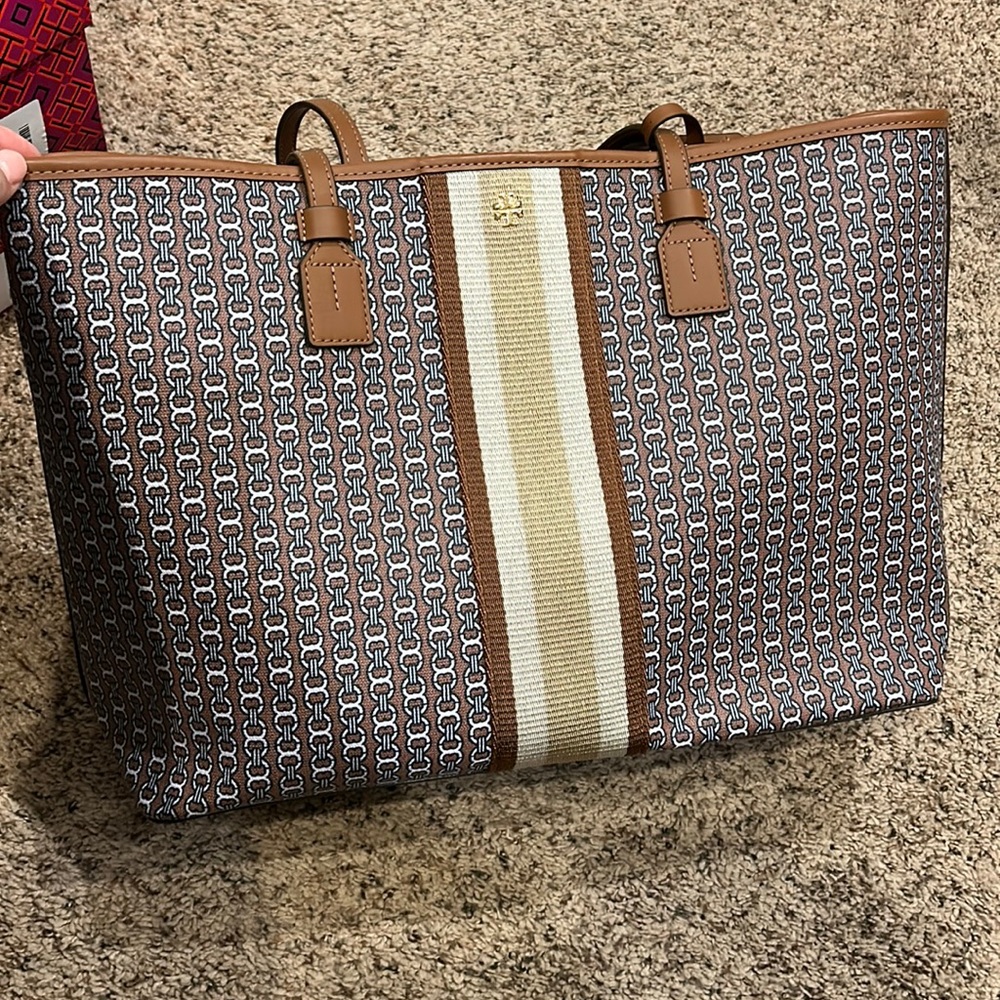 TORY BURCH HANDBAG